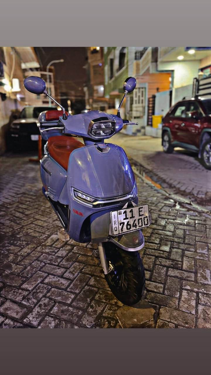 السلام عليكم 
فرسيليا ايطالي موديل ٢٠٢٢ محرك ١٥٠ سرعه ١٢٠ 
مرقمه بغداد كامله برغي نقص مابيها كفاله عامه 
مكاني كراده او الاعظمية
 ***********
بيها تلحضيات بسيطه
ماشيه ١٣ الف
للاستفسار خاص او الاتصال على الرقم واتساب موجود
