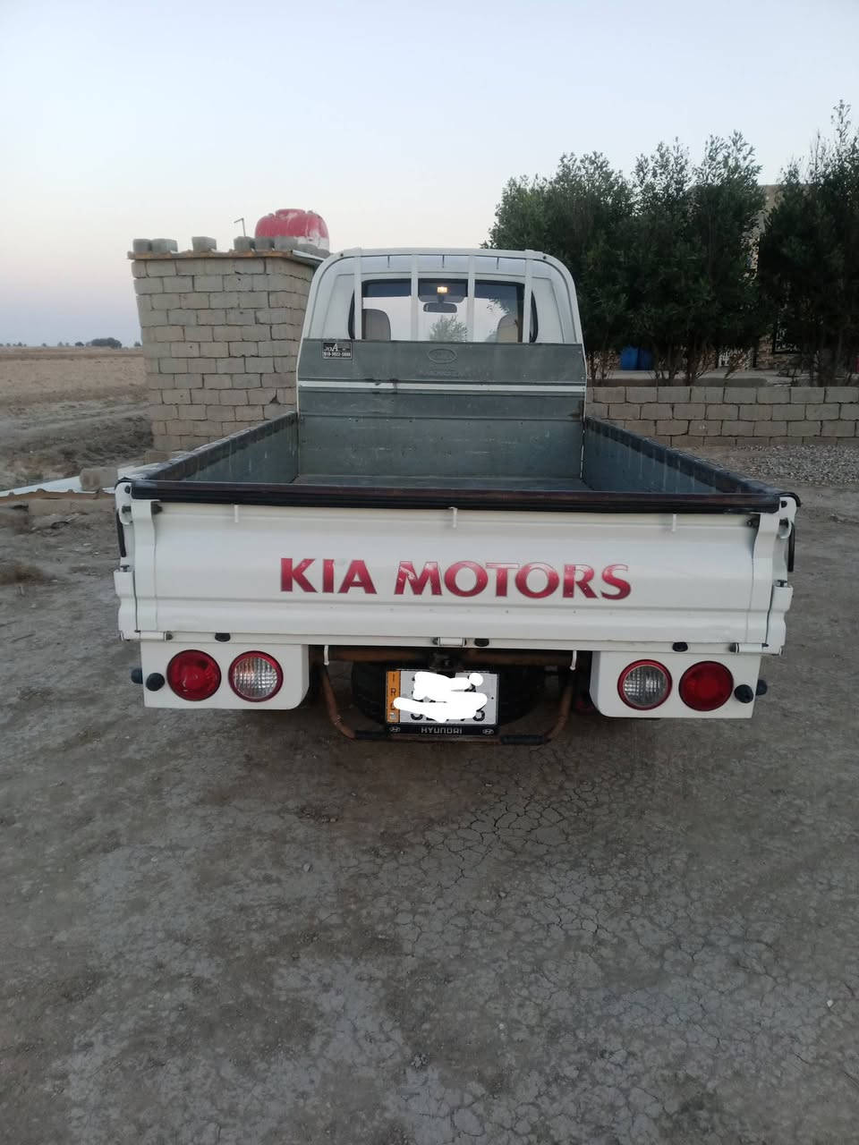 السلام عليكم كيا البيع موديل 2020 رقم قادسيه كفاله عامه من كلشي سنويه 31 تخم تاير ماشيه 120 تحويل مباشر مكان السيارة  بابل الاتصال على رقم ***********
