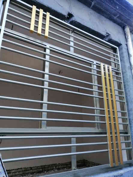 مستعدون لصبغ الدور من الداخل والخارج والبيبان والشبابيك الحديد جميع انواع الصبغ عمل فقط او كرسته وعمل بأنسب الاسعار تحب تستفسر تفضل خاص او تصل على الرقم ***********
