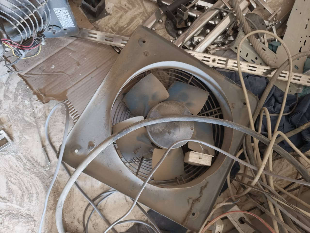 مفرغات صناعيه ثقيل درجى اولى عدد 2


**إذا كنت صاحب هذا الإعلان وتريد حذفه لأي سبب، رجاءا أرسل رسالة إلى الدعم الفني**