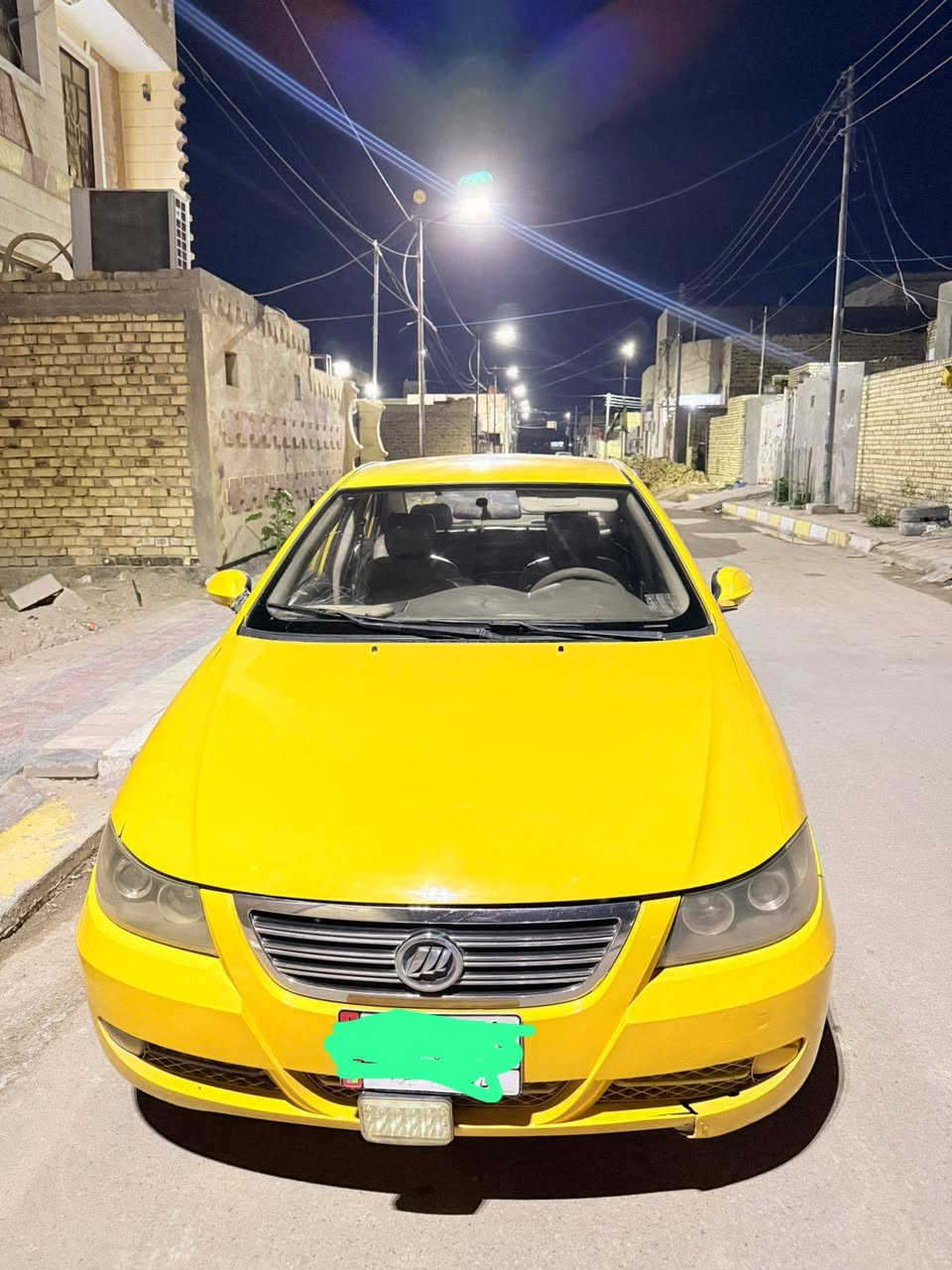 ليفان 2011 بأسمي
محوره مكينة وگير كورلا تبريد شغال خير من الله السعر 37 بيها مجال بسيط 
الاتصال ***********
