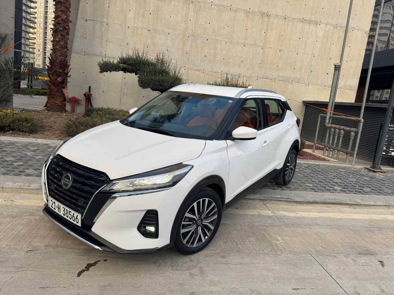 نیسان کیکس 2021
ژ.م/***********
مواسەفات SV
بەسمە و راداری هەرچوار لا ئاوتو ستۆپ خەتی جادە
بەردی سالانسا بەشەرت
٣ پارچەی بۆیاخ بێ ناوگرتن
شاصی و بەطانەی بەشرت
رەقەمی شاصيم داناوە السليمانية, العراق
