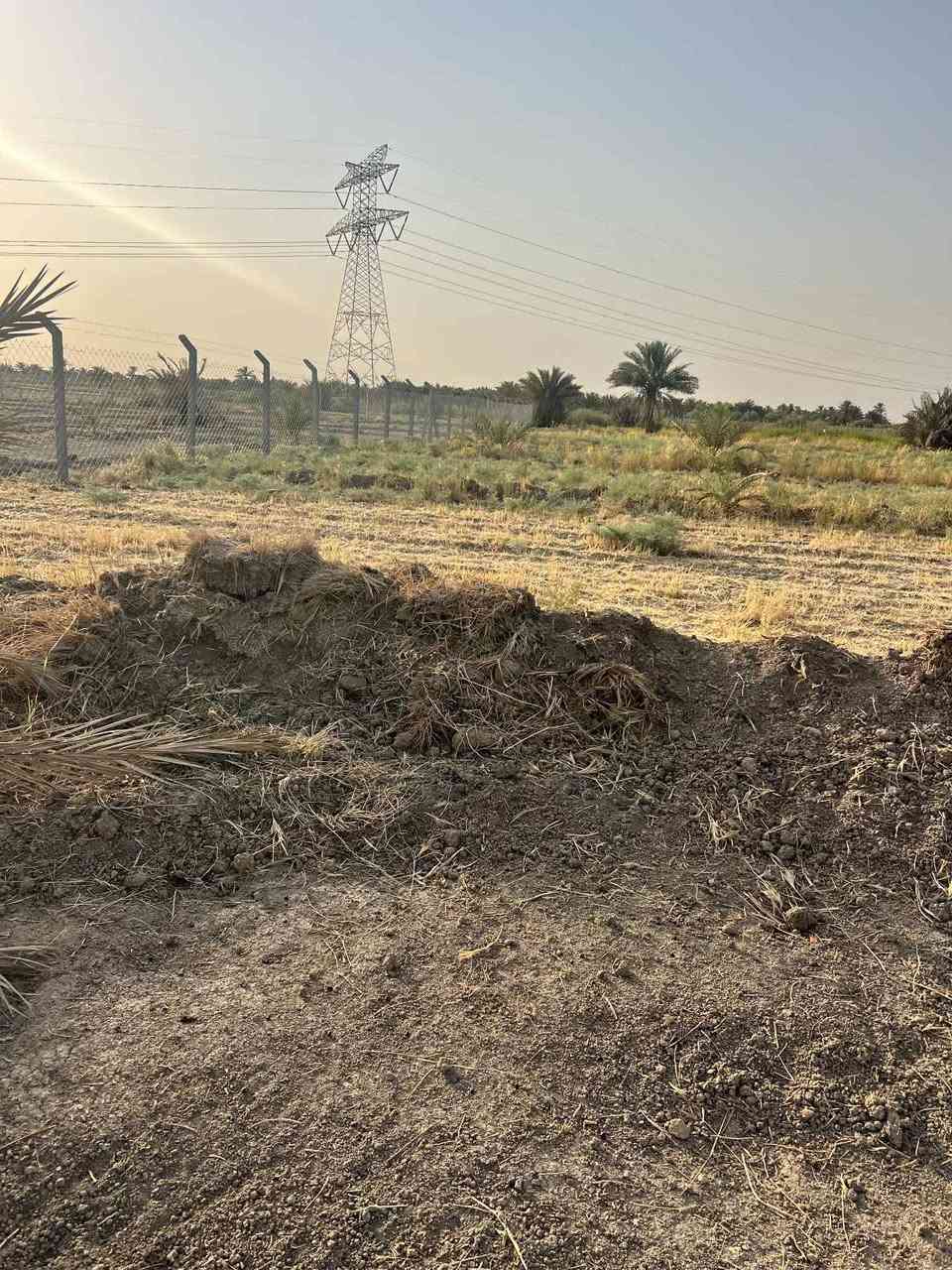 قطعه ارض ل بيع المساحه 500م خلف جامعه بابل منطقه حي السجاد القطعه ب اسمي تحويل مباشر ***********
