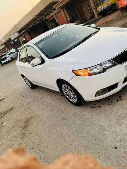 فورتي 2010 وارد امريكي
سنويه لل 28
تحويل ثاني يوم مشروع وطني رقم انكليزي

بيه تبديل قبق جنطة فقط لا غير
سياره ليبل واحد عده 
بدون دواخل وشواصي الغوالي
بيه صبغ 3قطع جماليه بدون حادث
اثر شخوط فقط
ماشيه 185
محرك كير جديد 2000 دوش
لاصرف ولاتبخير
صدر امامي خلفي
تخم تاير جديد

موصفاته
شاشة كامرة
تحكم ستيرن.                                   ملاحظة 
اشاير بالمري.                               أقره المنشور زين
سعر 84 وبي مجال بسيط.       يلا تصل بدون زحمه فدو
***********
*********** واتساب بي بس أثير
الستفسار اتصل المكان ديالى بلدروز
