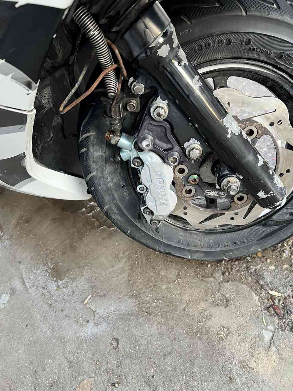 إسلام عليكم للبيع دراجه جي تي آر مكينه مكفوله من الفتح بيهه تزويد دبل خلفي ابو البطل و فج وفلنجه  فرندو السعر ٦٠٠ وبيهه مجال قليل عنوني بغداد الشعله قرب مطعم سيد باسم ‭٠٧٧٥ ٣٦٠ ٥٨٩٠‬
