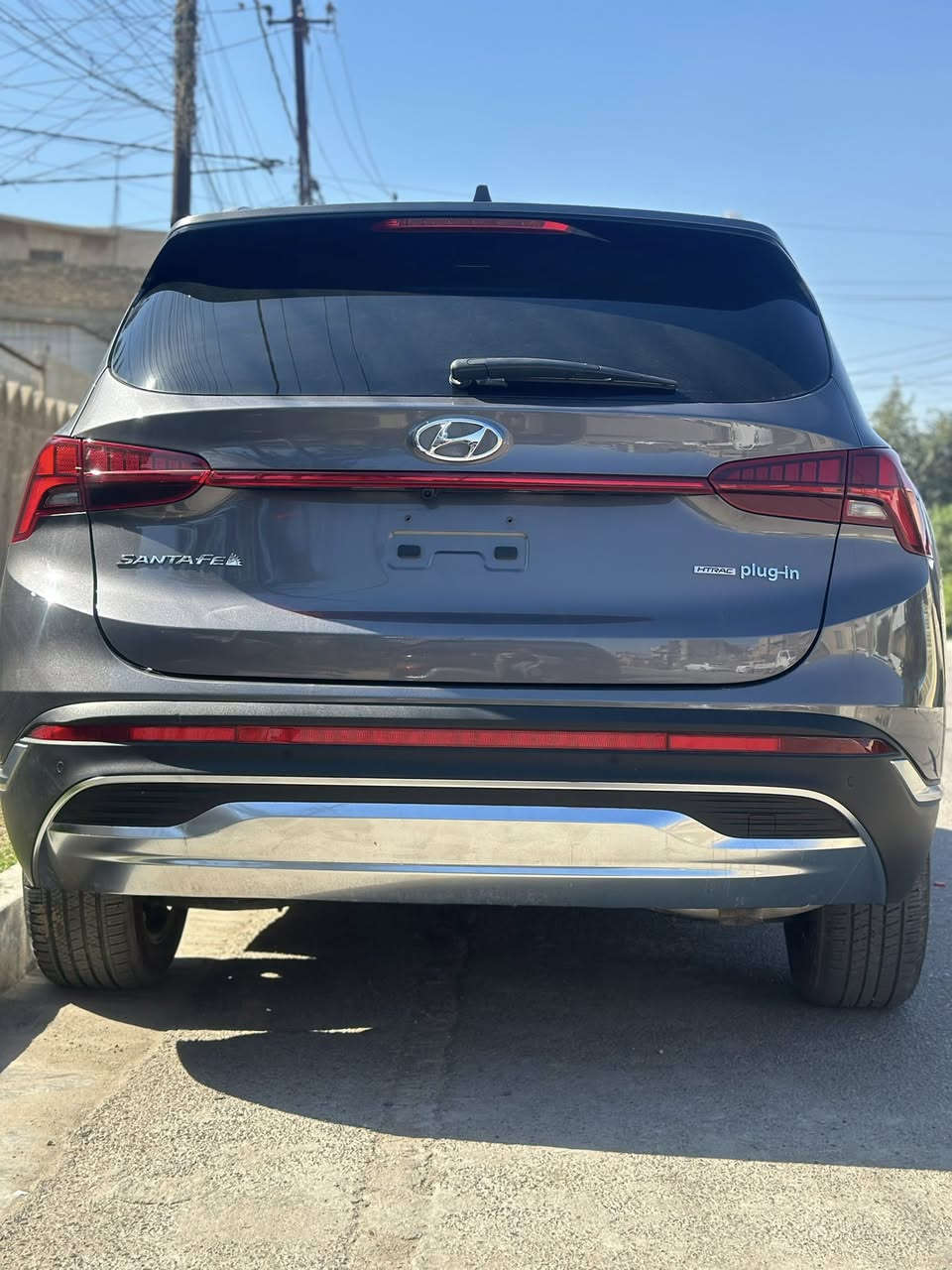 سلام عليكم
للبيع سنتافيا موديل 2023  لمتتد 
هايبرد + بلكن شحن منزلي 
مواصفات السياره فول 1/1
بصمه تشغيل السياره
بصمه ابواب بنوراما بل كامل
الكشنات كهرباء وتدفئة  جلد مطرز+السياره بيها 4 اربع انضمة قياده
السياره توقف ذاتي+تحديد مسار
ورادار واشاره 4كامرات ٣٦٠ درجه رادار حساسات خلفي
تبريد قطعتين 
تشغيل عن بعد  اشارت ترحيب +قياده ذاتيه +كروز سرعه 
فتح واغلاق الصندوق بل بصمه 
شاشه كار بلي و اندرويد + تحكماة ستيرن  +شفتات رياضاي + 
لد LED نهاري اماي خلفي 
السياره وارد امريكي
ماشيه (16) الف كيلوللعم السياره ترايها اخت الزيروا !!!
الحادث جاملغ وباب ايمن باب ايمن نفس الون وجاملغ تبديل اصلي بس غير لون قطعه وحده صبغ  
 
السياره ترايه زيروو
للاتصال *********** 
 
بغداد
