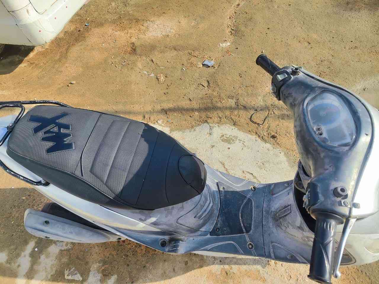 السلام عليكم دراجة ماكس منغولي للبيع مفتوحة مرة وحدة تجفيت كامل الدراجة كاملة مكملة لايت بك لايت هورن سلف بريكات كابريتر جديدة تفصيخ باتري جديد سلف جديد كلجات خلفي وامامي جديد المكان الديوانية الفرات للاستفسار ***********
السعر ٥٠٠ وبيهة مجال
