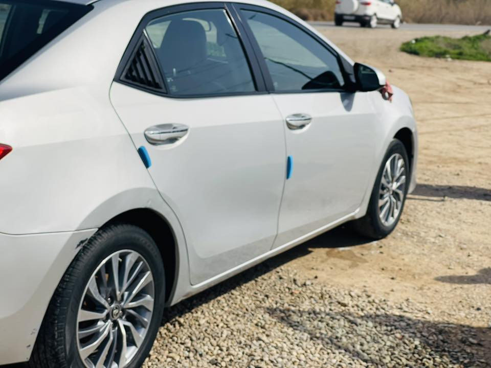 كورلا 2017 وارد امريكي
فئة XLE 
فول مواصفات
اللون رصاصي (سلفر)
رقم ديالى جديد ل2029 
بـ🔊ـصـمة تشغيل
بـ🔊ـصـمة ابواب وجنطة
انارة ترحيب
رادار امامي شغال
تحديد سرعة
تحديد مسار
فتحة سقف
حجر بيئة
كشنات جلد بلادي كهربائي
تدفئة كشنات
لايت زنون بلادي
كير ومحرك بلادي مكفول
نظام ايكو
تبريد بيانو ثلج 
سيارة خير من اللّــهُ مال جناي
ضرر قطعة وحدة بنيد مبدل بلادي بدون دواخل بدون لغد
ايرباكات طاكات وبيها بارد موضح بالسونار
ماشية136 الف
مكان السيارة 
ديـالى/ شـهــربان
السعر 146 بيها مجال بسيط
***********
