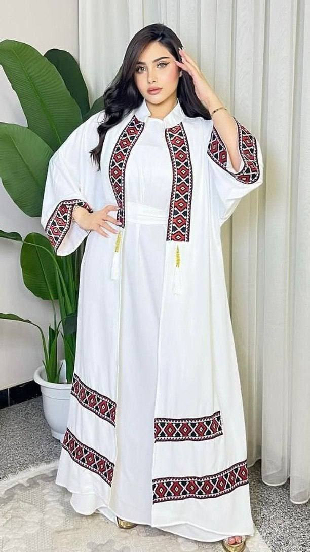 الازياء هي شيء مؤثر في عالم الموضة،♥️
تتميز بأسلوبها الفريد والجريء.
(عليه توكلت وعليه يتوكل المتوكلون

🌸بشت  +فستان دابل ايطالي كولتي عالي🌸

القياسات- 38 40 _42-44-46-48
للطلب ولاستفسار على خاص او الواتساب ***********
