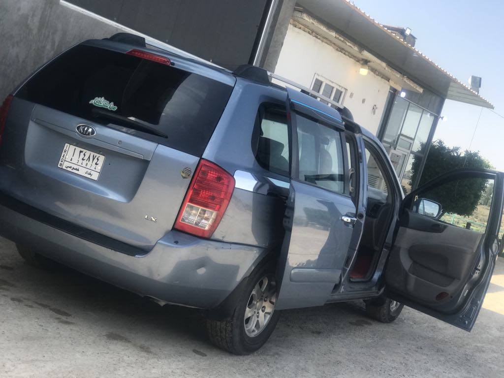 سلام عليكم كيا سيدونا 
موديل 2007

رقم بغداد مشروع وطني ابسمي 
سياره جديده

محرك كصه جديده 3800 منضومه غاز 80
 تخم تايرات 
غرفته جديده تبريد 3 قطع ثلج
 
السعر 120 وبيه مجال
للاستفسار 
اتصال‏ ‪0789 171 9102‬‏
