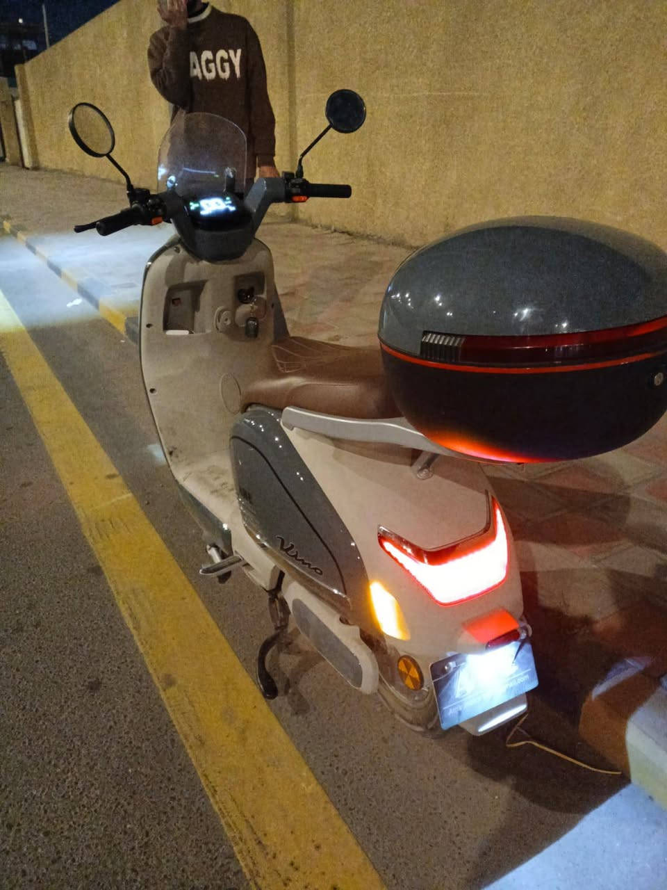 دراجه كهربائيه جديده للبيع تواصل ***********
