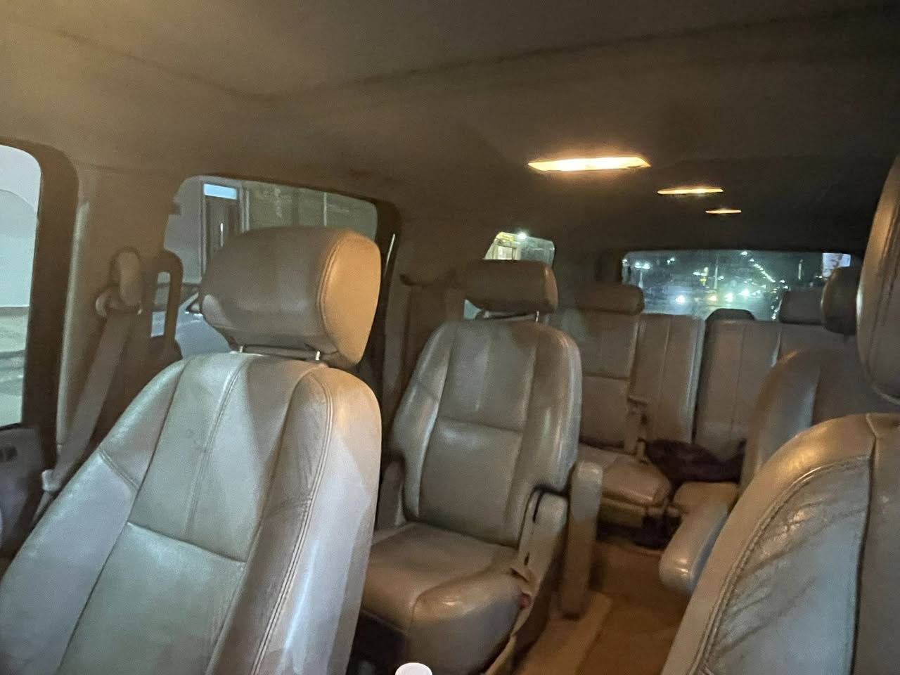 تاهو طويله موديل 2009
متؤمه طبق الأصل بيه بس تنقيص دهن قليل وشرط تراي البغداد مكفوله من الكصه السعر 80وبيه مجال

***********
