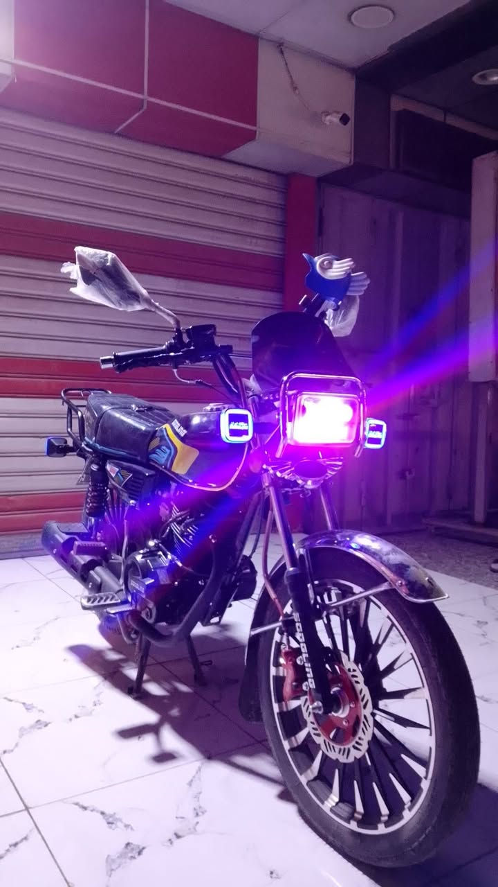 يراني سونك مديل 26 جديدة 5كيرسوبر٢٠٠
مكان بغداد  للاستفسار ***********
