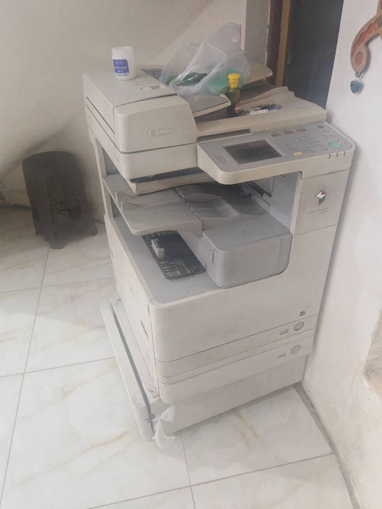 جهاز استنساخ كانون باله شغال ونظيف 100/100 فيدر دهل اوران, واسط


**إذا كنت صاحب هذا الإعلان وتريد حذفه لأي سبب، رجاءا أرسل رسالة إلى الدعم الفني**