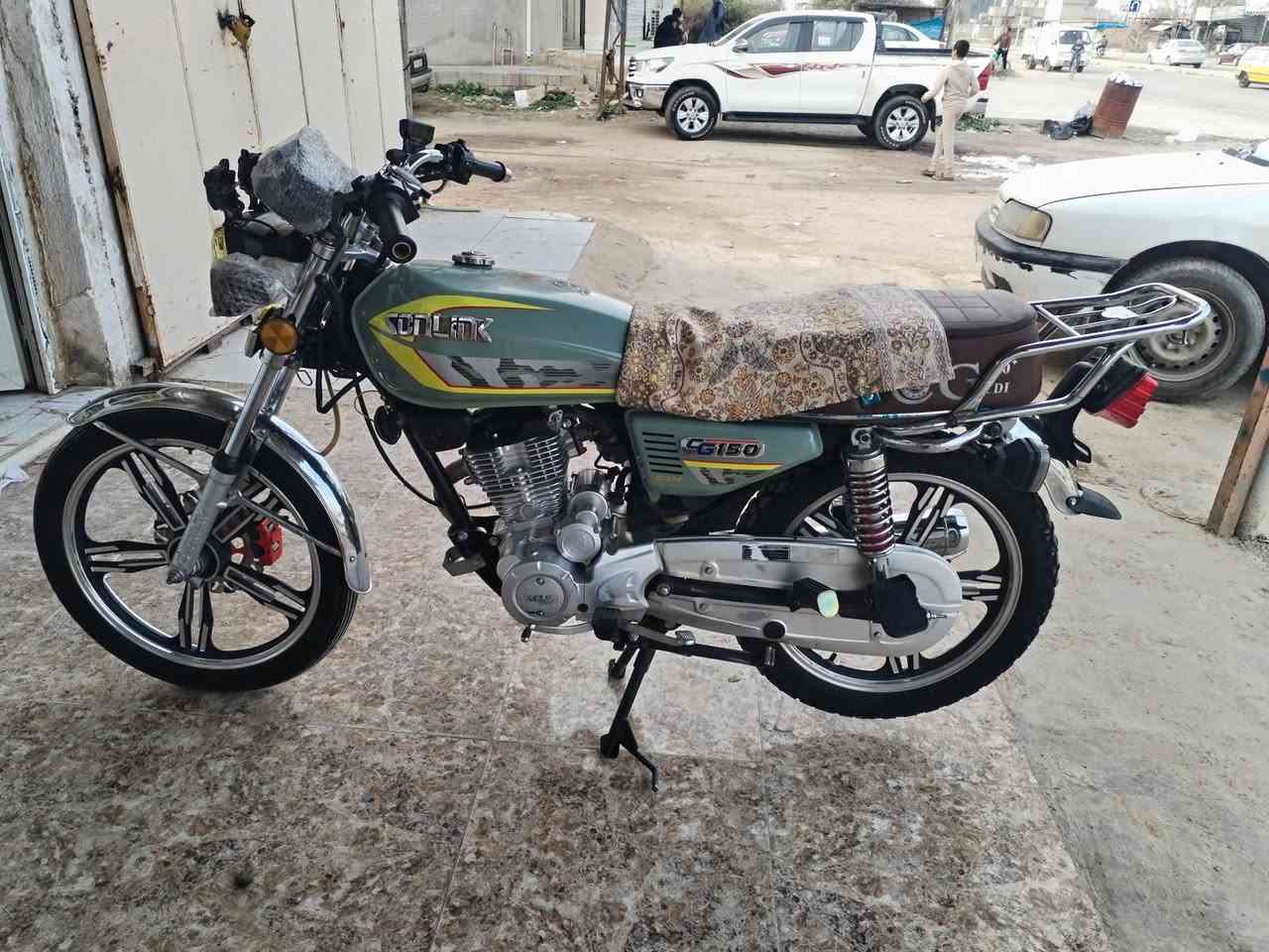 السلام عليكم موطور موديل 2023 
محرك شرط ما مفتوح 
منفيس  ريمون. سويج
  525 وبي مجال.  ***********
