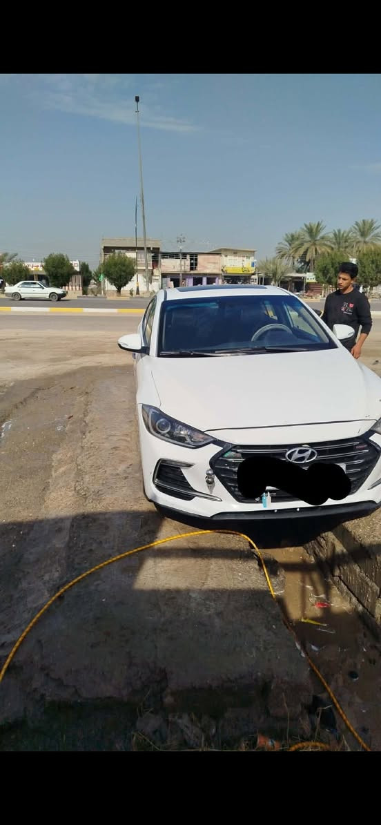 ‏سلام عليكم النترا 19 مكان السيارة كربلاء
‏سعر 148  *********** ￼￼

