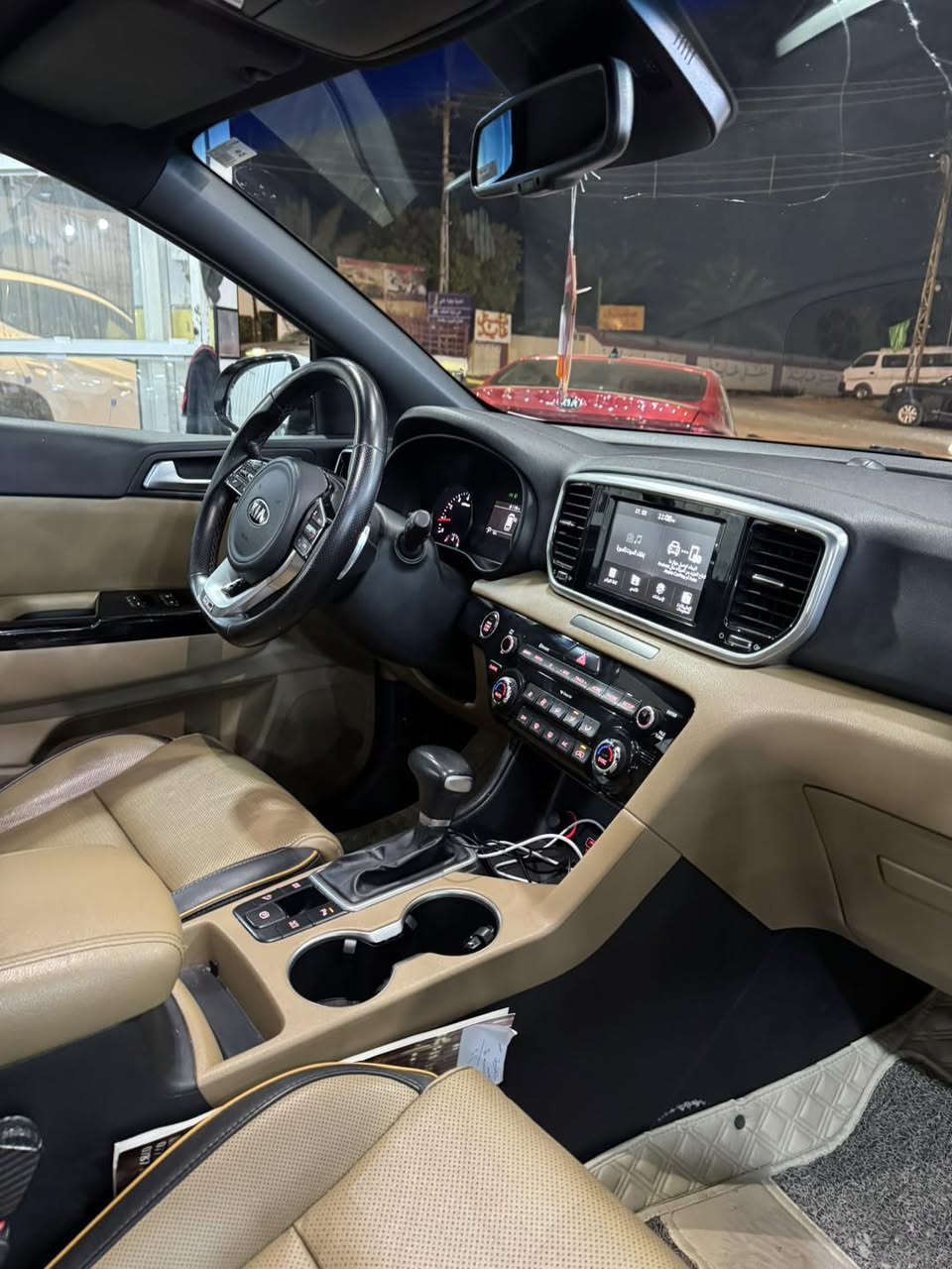 ابدأ رحلتك نحو القيادة المثالية مع معرض الدله للسيارات🚘، حيث الثقة والتفوق يلتقيان في كل تجربة قيادة. نحن نعلم أن السعر والجودة هما عوامل حاسمة في اختيار سيارتك المثالية، ولذلك نقدم لك أسعارًا تنافسية لا تُقاوِم.

الموقع📍: بغداد الكريعات شارع الوقف السني 
للاستفسار :***********
                    او 
***********

اللاستفسار عبر الواتساب ‬

النوع:كيا سبورتج
الموديل:2019
حجم المحرك:2.0دوش
عداد المسافه:74 الف كيلو متر 

المواصفات:
جي تي لاين
فول مواصفات1/1
بصمه تشغيل
بصمه ابواب
قطعتين تبريد
كشنين كهرباء
جنطه كهرباء
مقاعد جلد
تحكم ستيرن جهتين
مثبت سرعه
وباقي المواصفات المعروفه 
السعر:203 وبيه مجال
