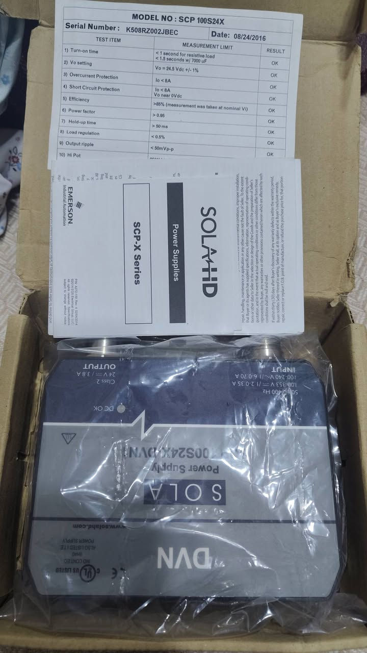 السلام عليكم،هذا الجهاز يحول من 220 فولت الى 24 فولت  فلبيني الصنع


**إذا كنت صاحب هذا الإعلان وتريد حذفه لأي سبب، رجاءا أرسل رسالة إلى الدعم الفني**