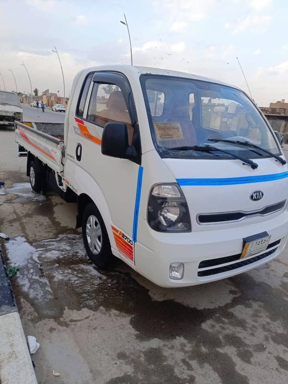 كيا بنكو مكفولة كفالة عامه ضربة صبغ كير مكينه حدادة رقم شاصي مكفولات سعر 105مديل ١٧رقم ميسان مكان بصرة رقم راعي السيارة ***********
