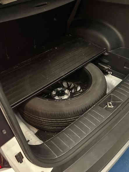 السلام عليكم
توسان موديل 2024

📍 بغداد 

 مكفوله كفاله عامه

سوناره موجود 

فول موصفات فقط القمار حديد

 موصفات التوسان معروفه

ماشيه (38)

السعر 22.5

للتواصل ***********
