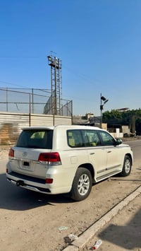 لاندكروز بريم • ٢٠١٨ • رقم بغداد