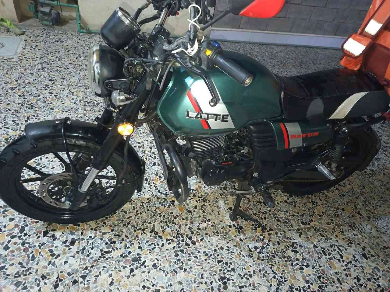 دايون لايتي موديل 23 رقم كربلا سنويه فقط لوحات طالعات بس ما رايح بعدني.  سعر 2400وبيها مجال مكاني بغداد ***********
