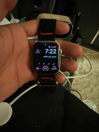 ساعة ابل ١٠ سيريس بطارية ١٠٠ نظيفة وبعدها بالضمان مع كامل محلقاتها وسي...