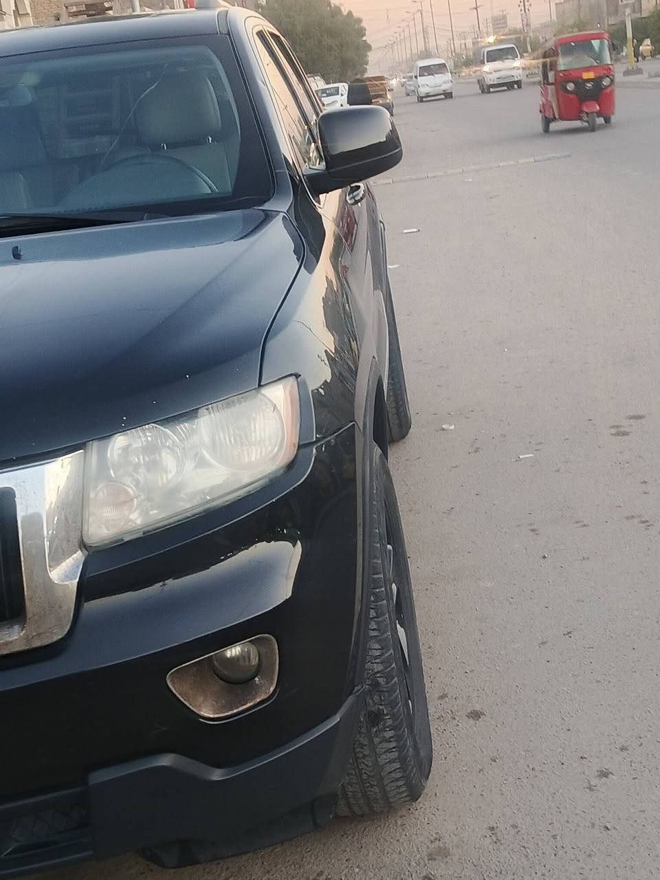 السلام عليكم جيب كراند شيروكي
+9647884350746م/2013

5700...V8 طيارة يعني

فوووول مواصفات 

السعر 170وبية مجال لطيبين
واتساب ***********
