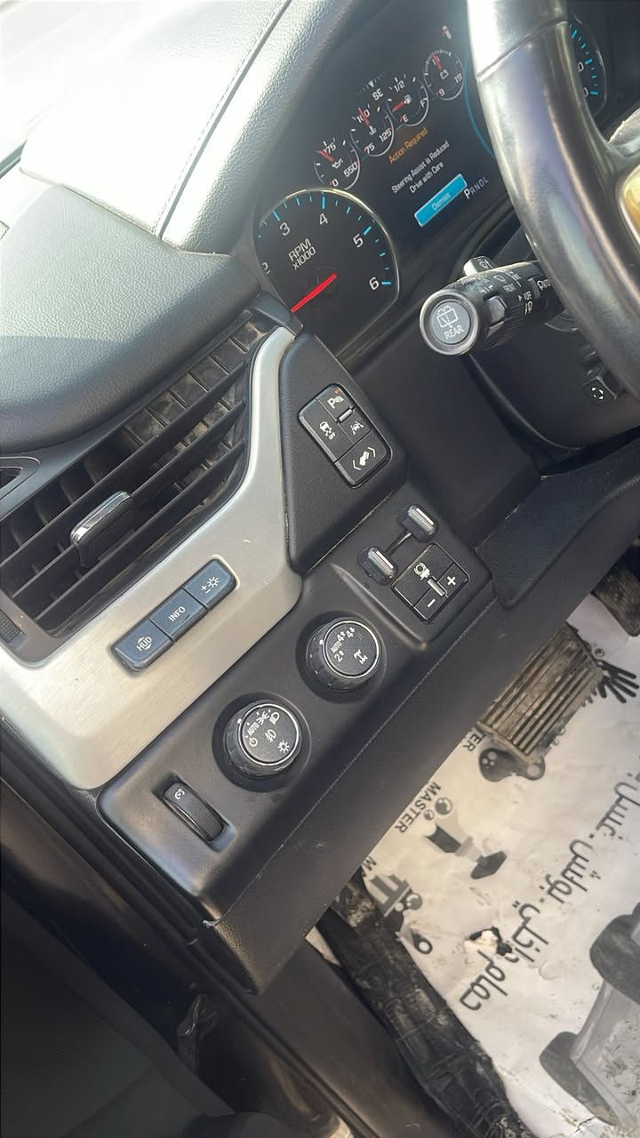 يالله بسم الله الرحمن الرحيم
بيع او مراوس حسب قناعه

الفئه: مواصفات دنلي

المواصفات: 1/1 

فتحه

جلد 

داتا شو 

فورويل 

بصمه + 4 ابواب

داخل لونين 

رادار امامي 

رادار جانبي 

كيجات الاكترونيه

شاشه سقف DVD

ستيرن كهرباء 

ستيرن تدفئه 

صندوق كهرباء 

سماعات  Bose

كشن ميموري 

كشن هزاز 

مري شفط 

تحديد مسار 

تشغيل عن بعد 

شاشه + قاصه 

حساس امامي + خلفي 

كشنات تدفئه + تبريد 

كشنات كهرباء امامي + خلفي ماشيه ٩٠ حقيقي نضيفه حداديه جديده 

السيارة بيهه قطعتين صبغ وقطعه تبديل رقم بغداد مداور ثاني يوم بسمي 

***********
