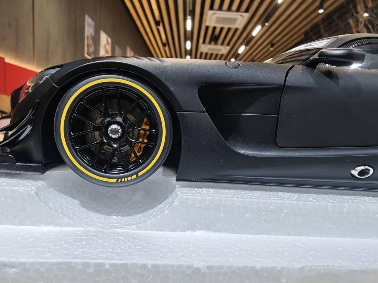 مصغر سيارة
Mercedes Benz AMG 

Mate black 

1/18

من ماركة Autoart


**إذا كنت صاحب هذا الإعلان وتريد حذفه لأي سبب، رجاءا أرسل رسالة إلى الدعم الفني**