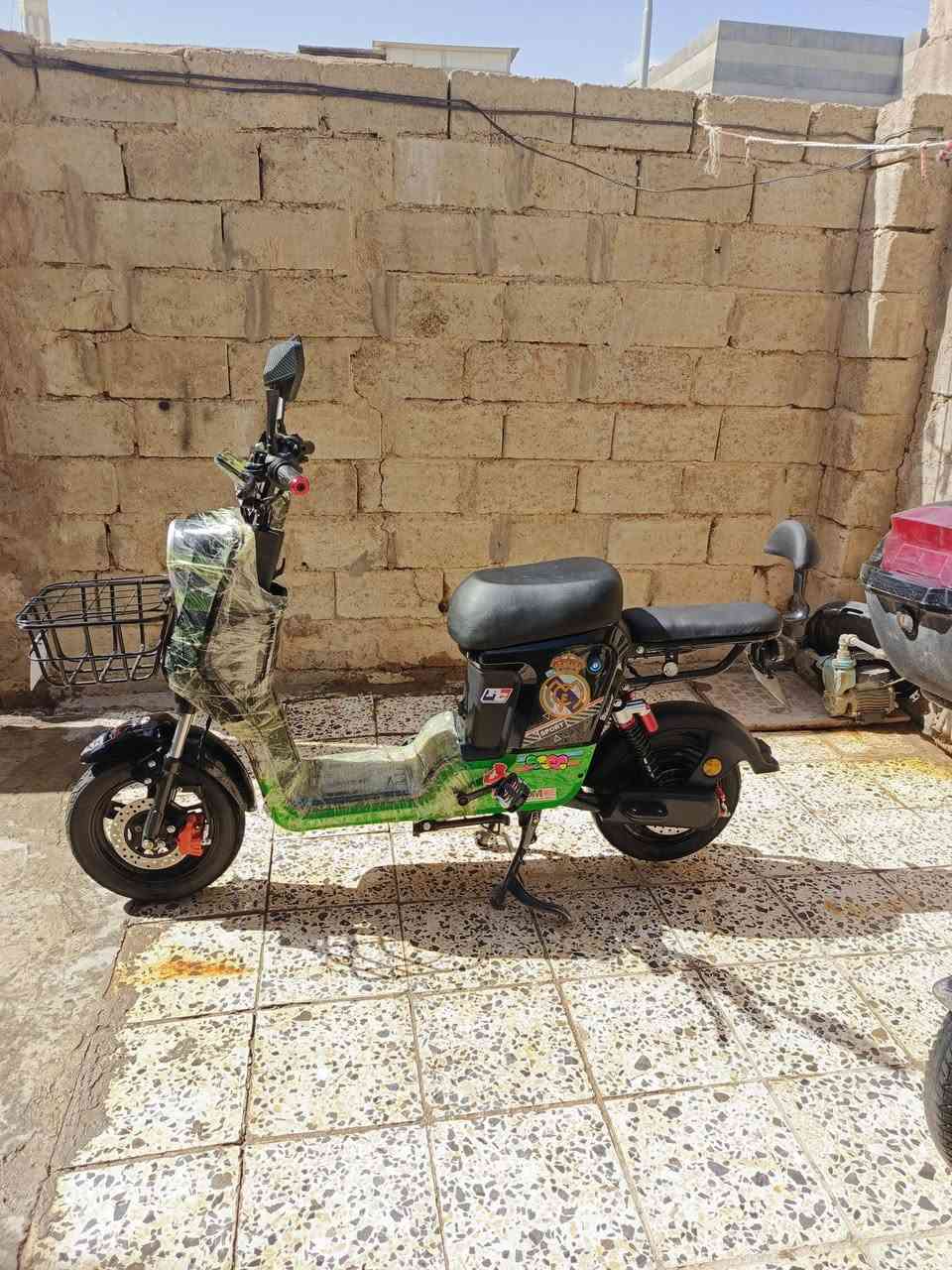 السلام عليكم ورحمة الله وبركاتة دراجه شحن ار 9 بعدهه جديده 5بطاريات كبار مابي اي نقص موديل 2025 البطاريات عل فحص السعر 360وبي مجال المكان فلوجه قرب الكمالايات لاستفسار تعال خاص او عل هاذه الرقم بي واتساب ***********
