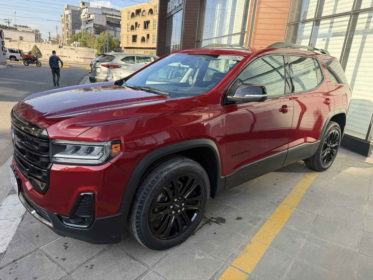 جي ام سي اكاديا 2023 SLT
(جميع الايرباكات سليمه) 

ترقيم اربيل جديد  

فول مواصفات عدا الفتحة  

 (شواصي ولغود مكفوله وجميع الايرباكات سليمه  )  بيها قبع جنطه فقط  

المواصفات :

‎٧ راكب - ٣ قطع تبريد - 

- كشنات جلد - تشغيل عن بعد.    كشنات خزن ميموري 

- نقاط عمياء - رادارات امامي خلفي جانبي - 

صندوق كهرباء ( ويفتح بالرجل ايضا ) - سستم صوت (bose) - داتا شو - تدفئة كشنات - كشنات كهرباء تبريد كشنات

‎تحديد مسار - حساسات امامي وخلفي - اوتو ستوب - توقف ذاتي عند الاقتراب من السيارات - قفل تلقائي - مراية تعتيم ذاتي + اشاير  - سايد بريك بصمة - فول تحكمات ستيرن - اضاءة العالي اوتو - منظومة زنون بلادي -اربع وضعيات قياده    

‎وبعد بيها هواااي مواصفات

محرك ٢٠٠٠ توربو (اقتصادي وسريع)

ماشية 20 الف  

‏‎السيارة جديدة بمعنى الكلمة وبالواقع بعد احلى وجاهزة 

بدون اي نقص وكل التفاصيل مذكورة بالكامل 

مكاني بغداد

اي استفسار هذا رقمي 

***********  بي واتس اب
