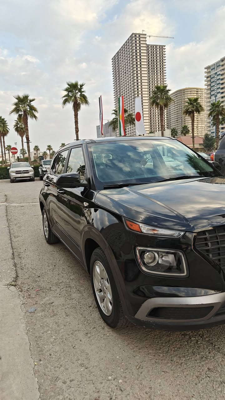 هيونداي ڤينو موديل ***********/2021
السيارة ماشية  50 الف مايل
حادث سيارة جانبي خفيف  3 قطع صبغ بدون شانصي
نص مواصفات
رادار
 و تحكم ستيرن 
سيارة اقتصادية 
محرك 1600 دوش مرغوب بدون تيربو
السعر 125 و شوية مجال
السنوية جديد 
مكان /اربيل
رقم الهاتف /***********
