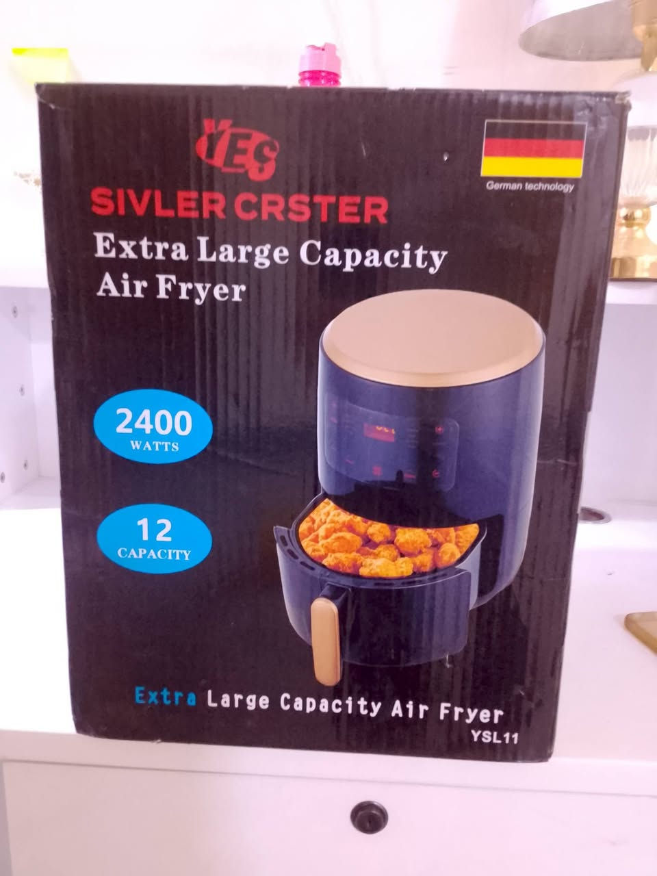 للبيع قلاية هوائية Air Fryer حجم كبير 🔥
ماركة YES Sivler Crster موديل YSL11

السعة: 12 لتر
القدرة: 2400 واط
شاشة لمس رقمية
تطبخ بدون زيت أو بزيت قليل
مناسبة للدجاج والبطاطا والبيتزا والسمك 🍗🍟

الحالة:  [مستخدمه مره فقط ]
اللون: أسود مع ذهبي
سبب البيع: [عدم معرفه استخدامها ب البيت]

السعر: [50الف]
للتواصل خاص 📩


**إذا كنت صاحب هذا الإعلان وتريد حذفه لأي سبب، رجاءا أرسل رسالة إلى الدعم الفني**
