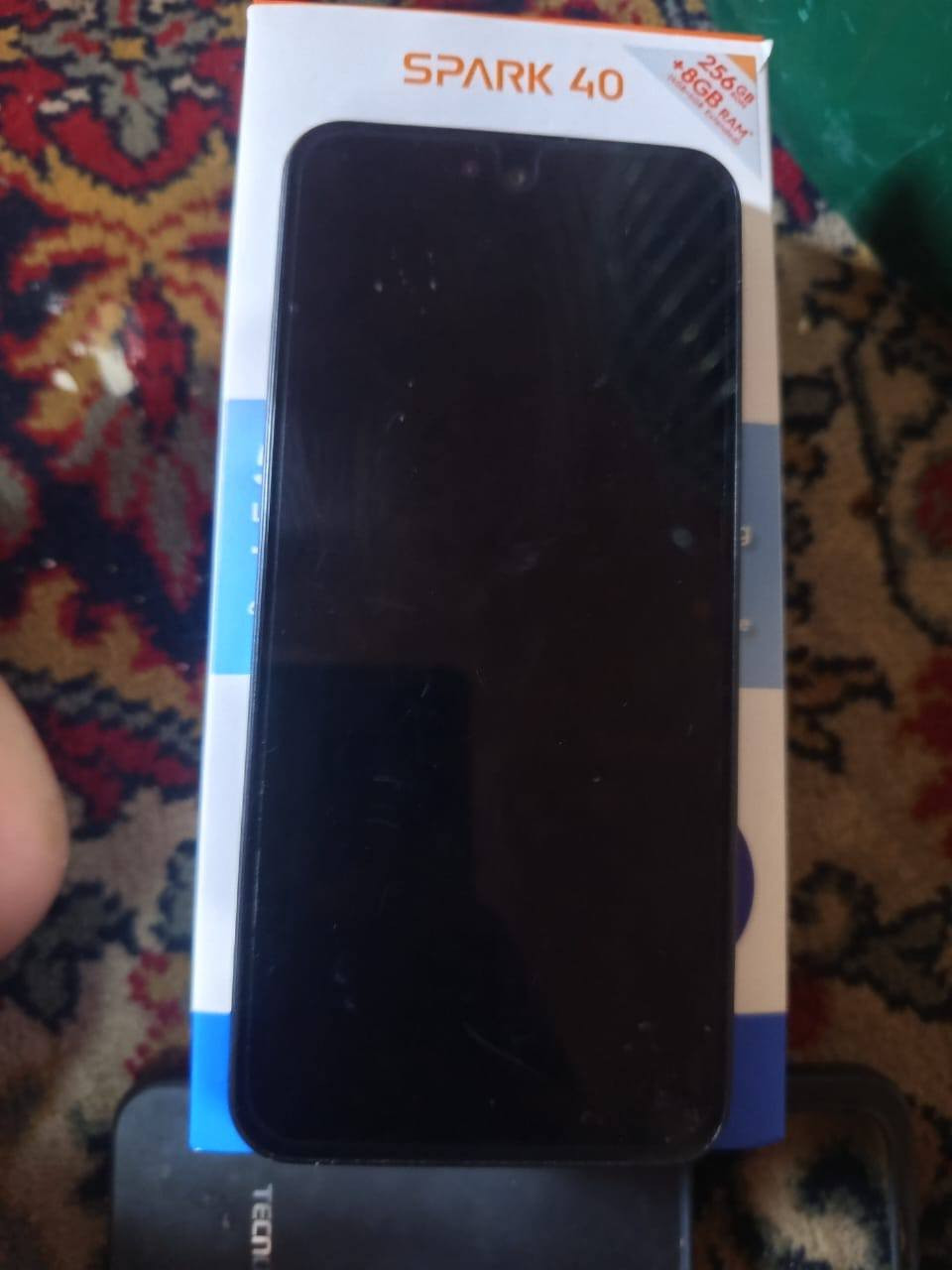 سبارك 40 للبيع صار لي شهر من اخذته ذاكره 256 وتفاصيله بالصوره يمك السعر 160 بمجال قليل رقم الهاتف ***********
