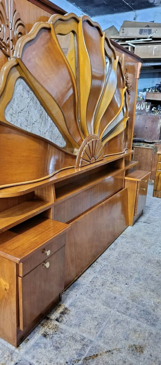 غرف النوم 5نقش نظيف شغل ثقيل السعر 390تواصل خاص ***********
