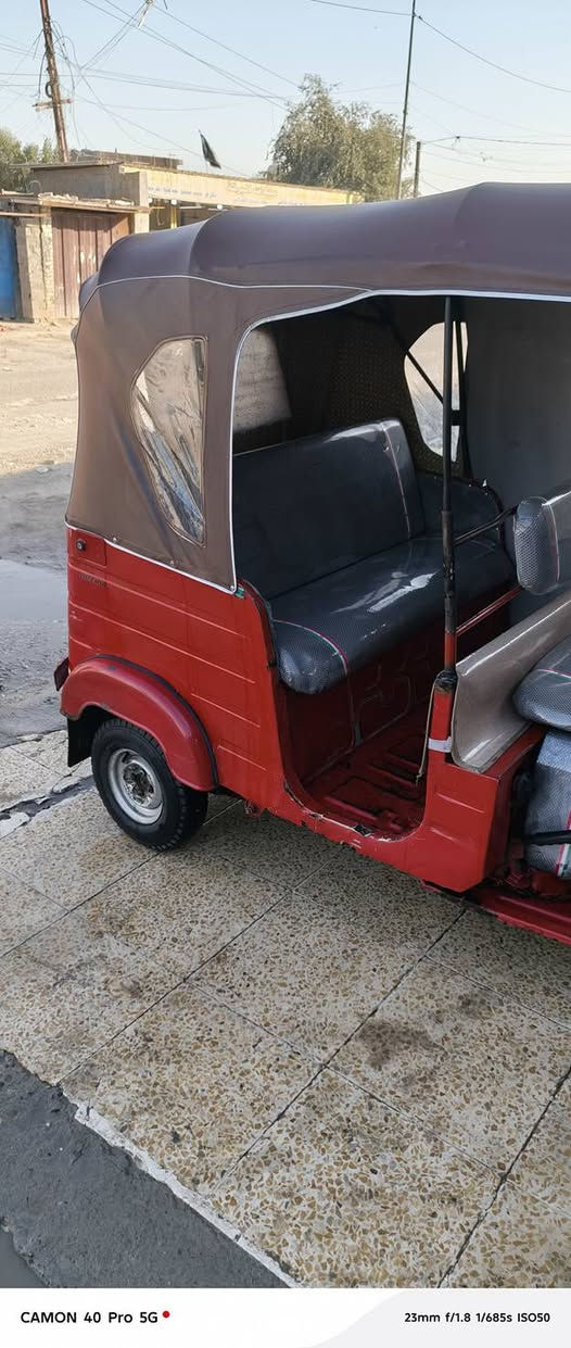 18 مرقمه باسمي تحويل ثاني يوم مكينه عشرين مجفته عل ايدي صار شهر لا تنقيص لا تبخير جيب فيتر وياك وكلب براحتك كبل للشارع كامله سعرهه 4500 بيهه مجال كلش قليل مكاني حي طارق وسط ‏‪***********‬‏
