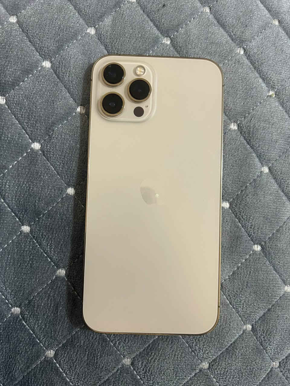 سلام عليكم ..
ايفون 12 برو ماكس جديد نضافه 100/100
كيكه 128 
جهاز اي شخط مابي 
مداخل اي صيانه 
دكً حاسبه كله نورمر 
جهاز مال بيت استعمال 
اي شي مابدل بي ابد 
كلشي بي اصلي
شاشه اصلي 
بطاريه 79 اصليه وغير مبدله 
مكاني حي جهاد الاسفسار ***********السعر 475 الف
