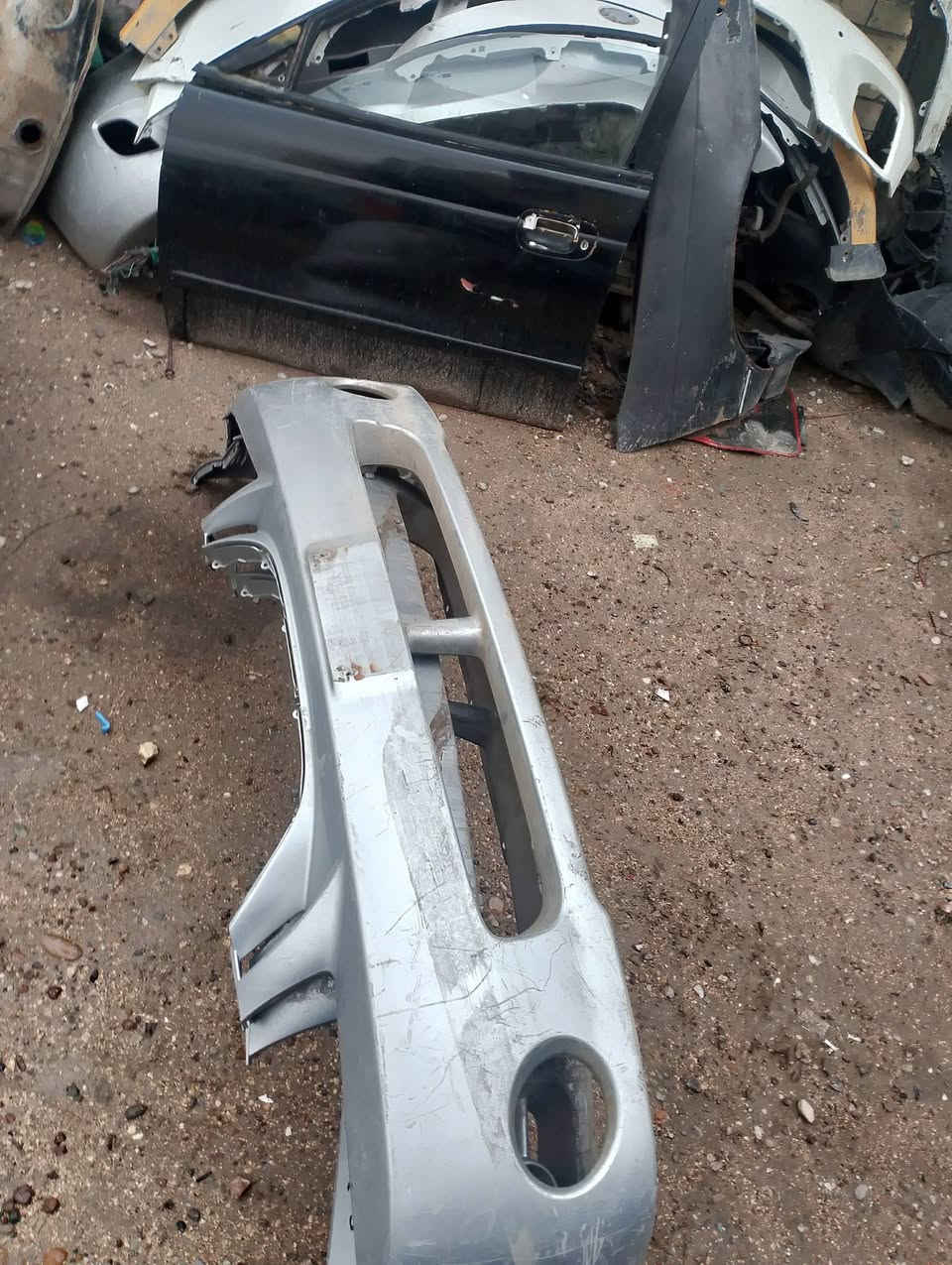 دعاميات اسبكترا 2005 و2006 سعر الوحده 60 الف متوفر ابيض وسلفر مكاني بغداد *********** واتساب
