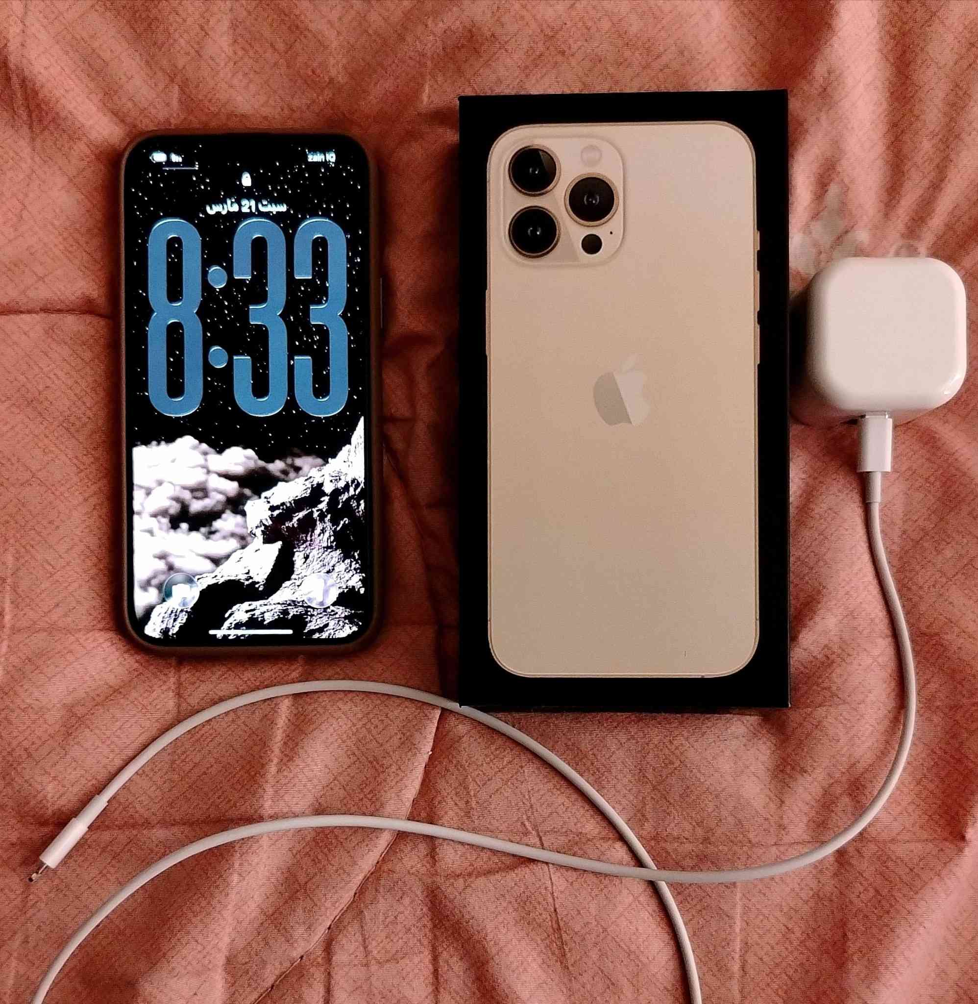 السلام عليكم ايفون 13برو ماكس شرق اوسط وممفتوح جهاز نضافه فول تاخذه من باب البيت والك ضمان مدى الحياه وياشاحن اصلي شتريته35 ذاكره512لون ذهبي بطاريه88بلادي الله شاهد ويا حمايه عدسات اصليه وفلتر سماعه اصلي وكفر اصلي السعر780الف قفل وكلشي اكو بالسوك الشراي يتصل*********** مكاني بغداد واسف عالاطاله❤️
