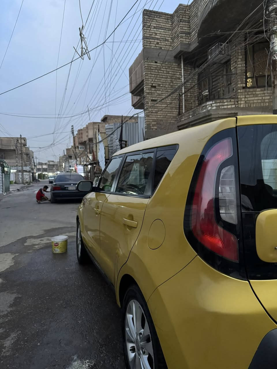 السلام عليكم 
كيا صول موديل 2014 وارد امريكي حادثها جاملغ خلفي راجع بارد مكينة 2000 GDI رقم بغداد باسمي تحويل ثاني يوم مكان السيارة بغداد تخم تايرات صدر امامي وخلفي جديد السيارة خير من الله الشراي يتصل خط او واتساب ‭0770 511 7063‬ السعر 110 وبيها مجال
