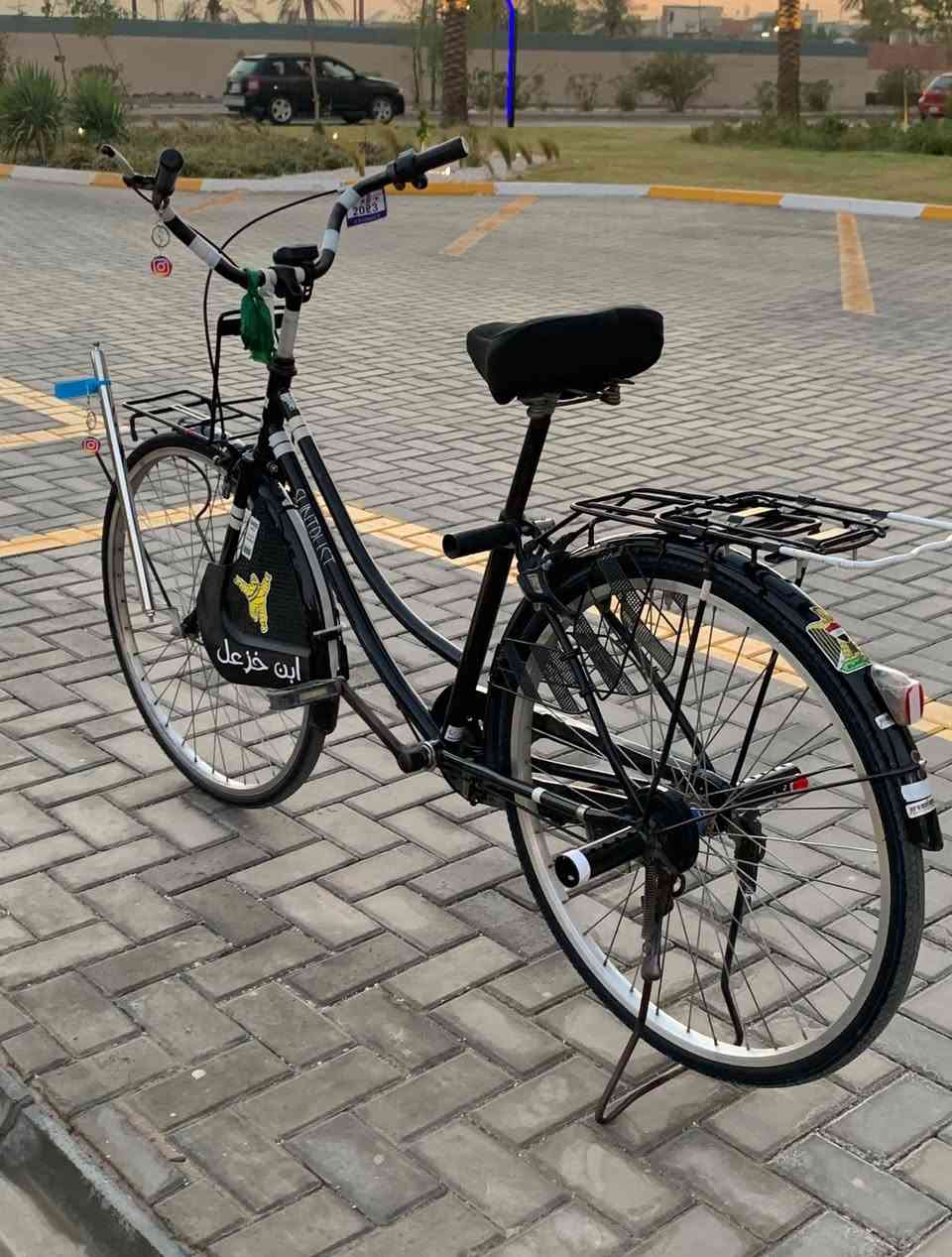 ايسكل بناتي حجم 26نضيف  موديل 18 قيم بل يرضي الله هوه وغراضه  مكان بغداد حي جهاد الالفين بايسكل كلشي مابي بلادي ***********فقط واتساب
