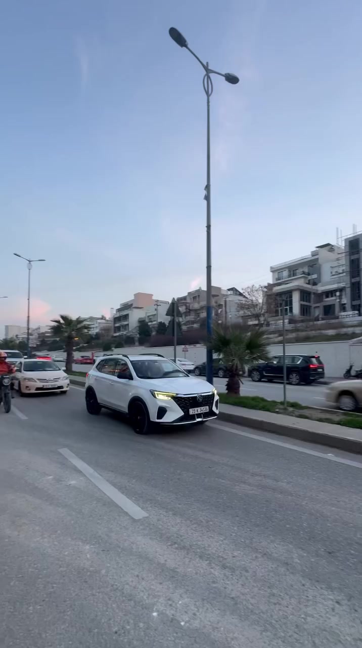 مولکی بازرگانی بۆ فرۆشتن 
نزیکـ ئوتێل ئەبو سەنا
کۆد 133
شوین سەرجنار بۆ زانیاری زیاتر پەیوەندی بکەن ***********
