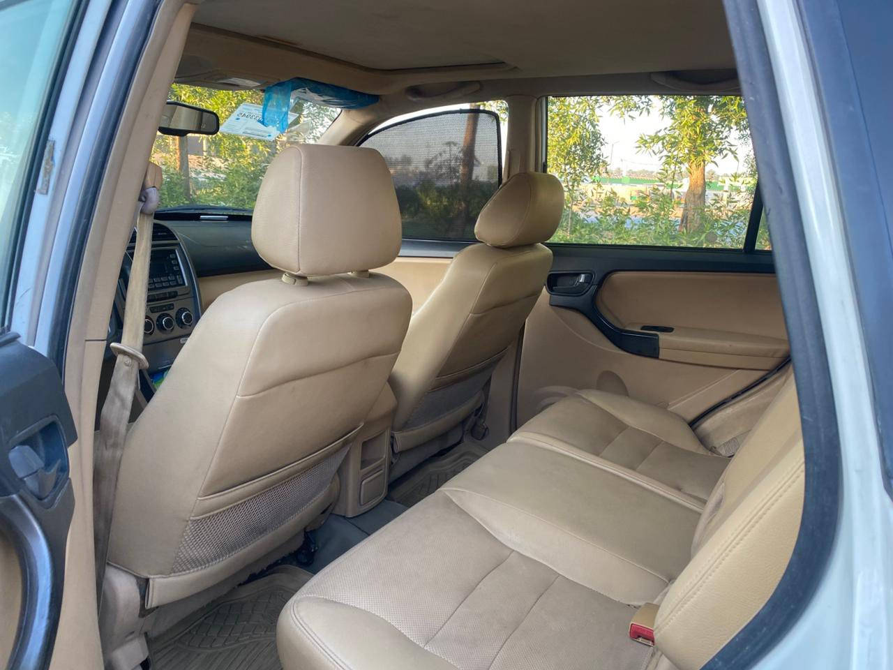 السلام عليكم
شيري تيكو 2013 رقم قادسية 

تحويل مباشر 

كفالة من الحادث فقط رشات صبغ مكان خياس 

كير كهربائي مكفول محرك 1800 كفاله 

تبريد❄️

تدفئه 🔥 

سعر. 54 ورقة 

مكاني بابل. 

***********
