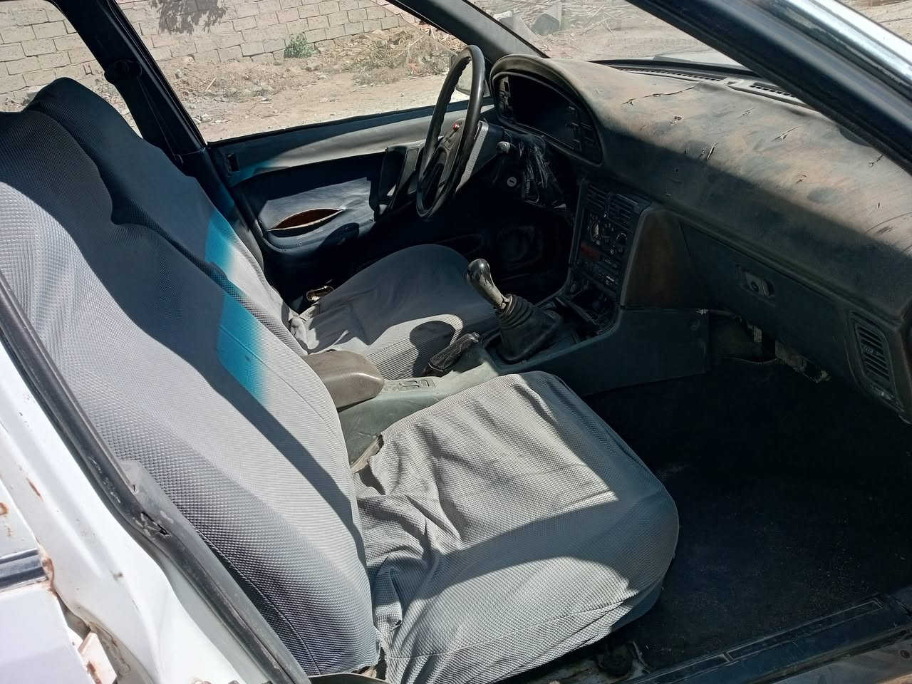 برنس للبيع او مراوس بسياره اوتو موديل 95رقم بابل انكليزي تحويل ثاني يوم 
كير عادي سياره جاهزه محرك بي دخان فقط بدون تنقيص 
مصبوغه حزام قماره بلاديه سعر ١٩ مكلف مكلف اتصل ع رقم ***********
