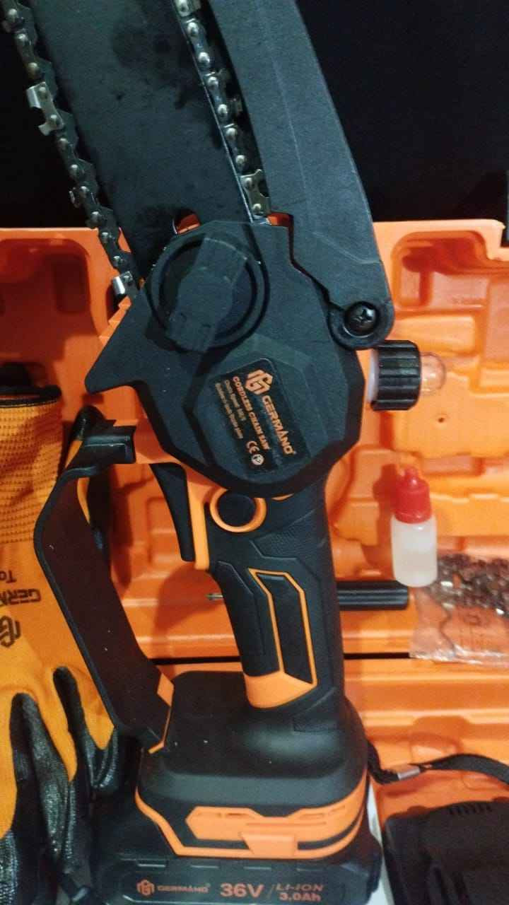 🛠️ المنشار الكهربائي المحمول (Mini Chainsaw) - القوة والاحترافية في يد واحدة!
هل تبحث عن الأداة المثالية لتقليم الأشجار وتقطيع الخشب بسرعة وبدون مجهود؟ نقدم لك المنشار اللاسلكي الصغير، المصمم ليجمع بين القوة العالية وخفة  الوزن.
 🎁 عرض خاص وكمية محدودة ✔ طنجة, طنجة أصيلة


**إذا كنت صاحب هذا الإعلان وتريد حذفه لأي سبب، رجاءا أرسل رسالة إلى الدعم الفني**