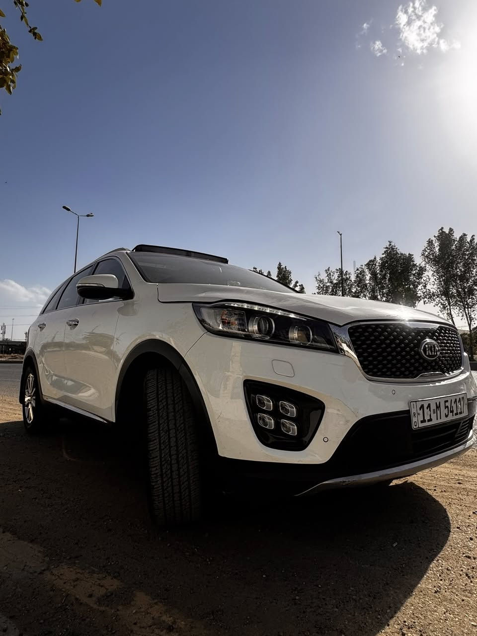 سورنتو 2018 خليجي مكفولة من الضربة والصبغ والتبديل فقط 3 مكانات بارد كلش جديدة السيارة مكينة وكير برغي ممفتوح على البلاد  وصدر جديد وتبريد ثلج وفول مواصفات عدا الفور ويل فقط 
بصمة 
ترحيب يدات ومري 
بانوراما 
داخل ابيض ملكي 
كشنات كهرباء 
٣ قطع تبريد 
مري شفط 
جنطة كهرباء 
لد امامي خلفي 
كامرة دوارة 
حساسات امامية خلفية جانبية 
كشافات 
هواي بيه مواصفات بعد السيارة مابيه اي نقص مكاني بغداد الكرخ السعر 228 للاستفسار ***********
