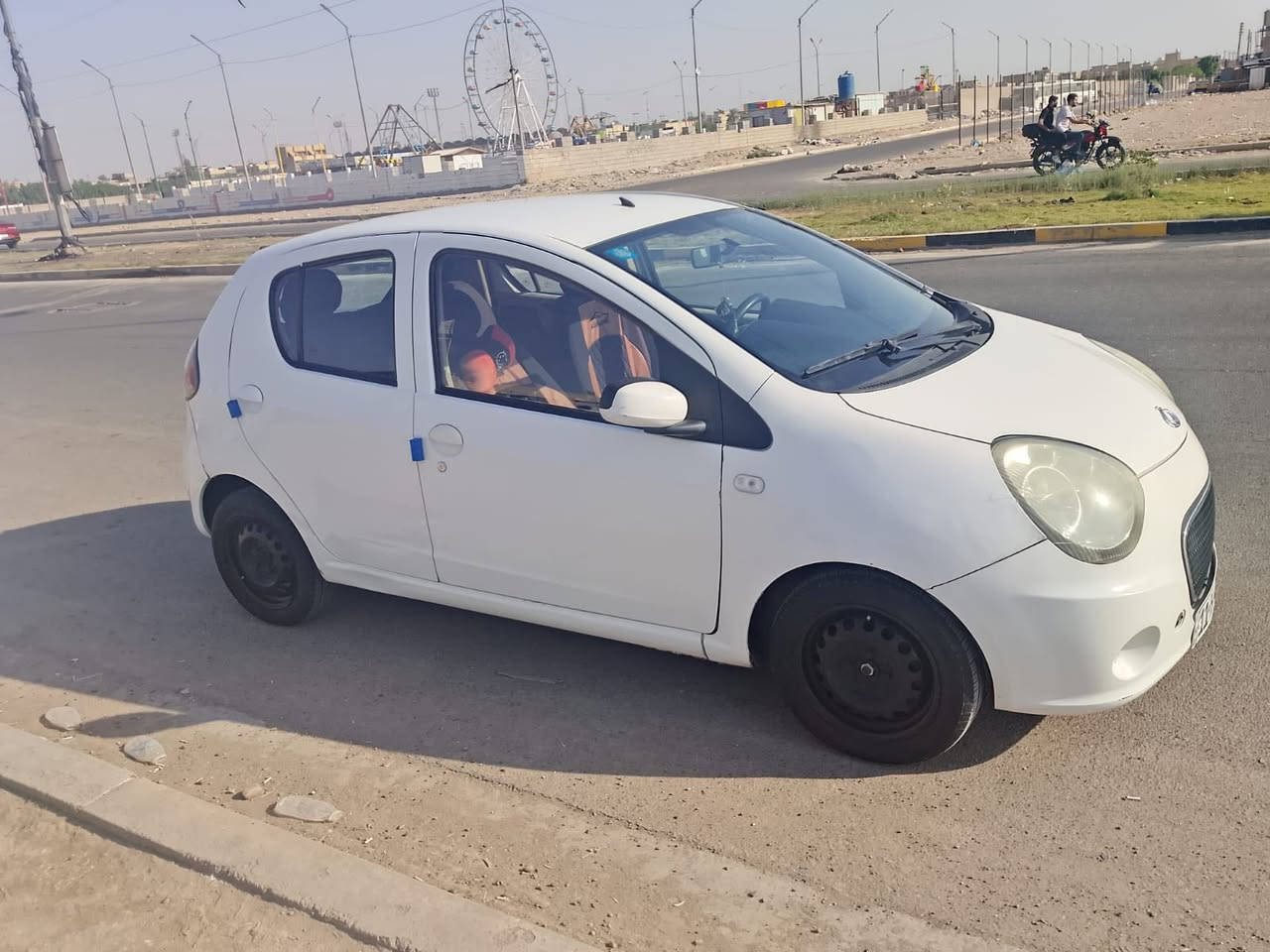 للبيع سيارة باندا موديل ٢٠١٢
مكان سيارة بغداد
نظيف كلش كير ومحرك بلادي
تبريد يشتغل 
سنوية ٢٠٣٥
سعر ٤٨بيه مجال


**إذا كنت صاحب هذا الإعلان وتريد حذفه لأي سبب، رجاءا أرسل رسالة إلى الدعم الفني**