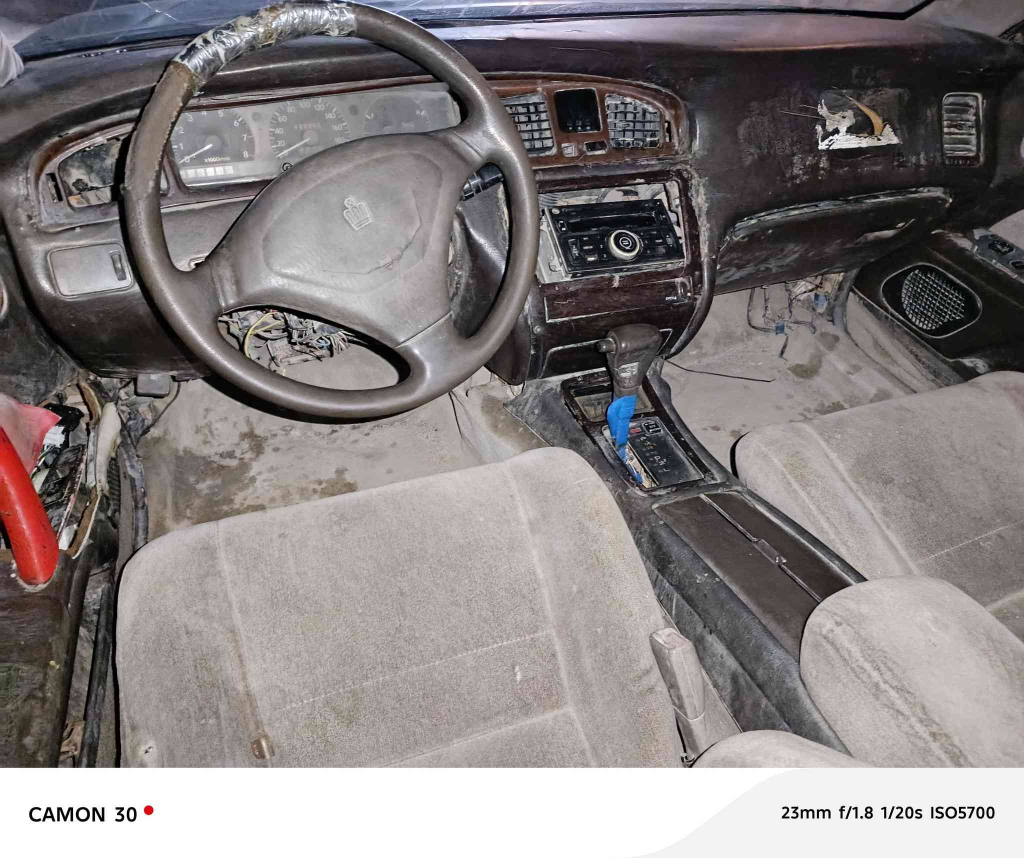 سلام عليكم بطه متصل رقم بغداد الماني سنويه عضم عاج بدون راعي ماوصله تكفل سرقه وطلب  15 سياره بيه كصه جنطه عنوان نجف كوفه ***********
