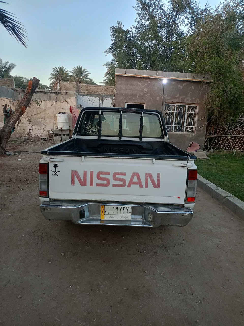 سياره نيسان شبوط مديل 2011 كفاله عامه عدى باب البدي مبدل - سنويه 2028 محرك كير كفاله تخم تاير جديد السعر 120
 للاستفسار ***********
